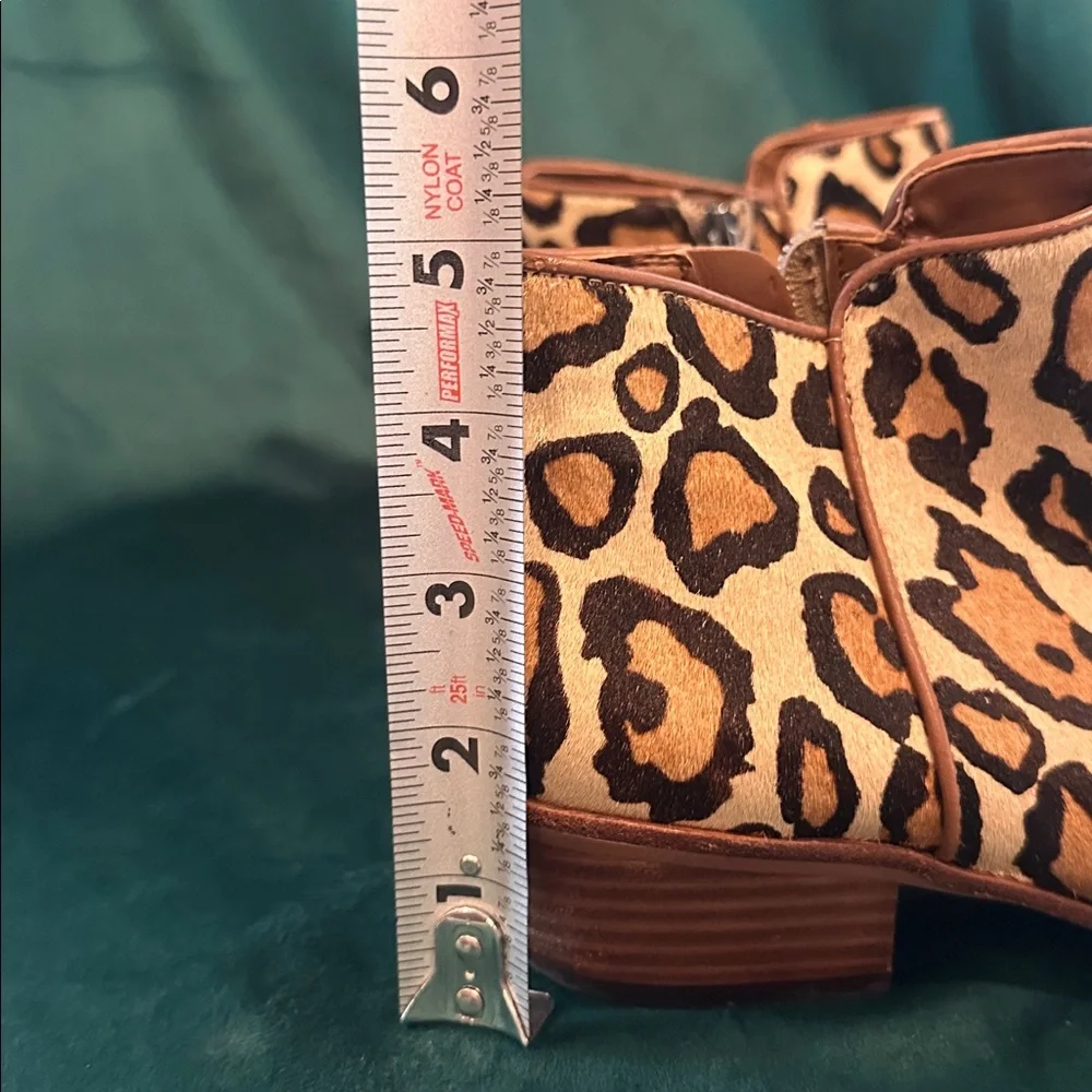 Sam Edelman leopard booties‎ size 7.5